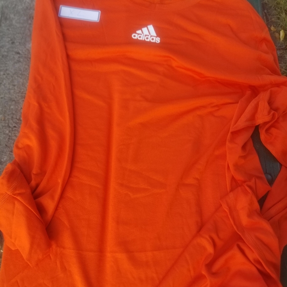 Sweater - Picture 1 of 1